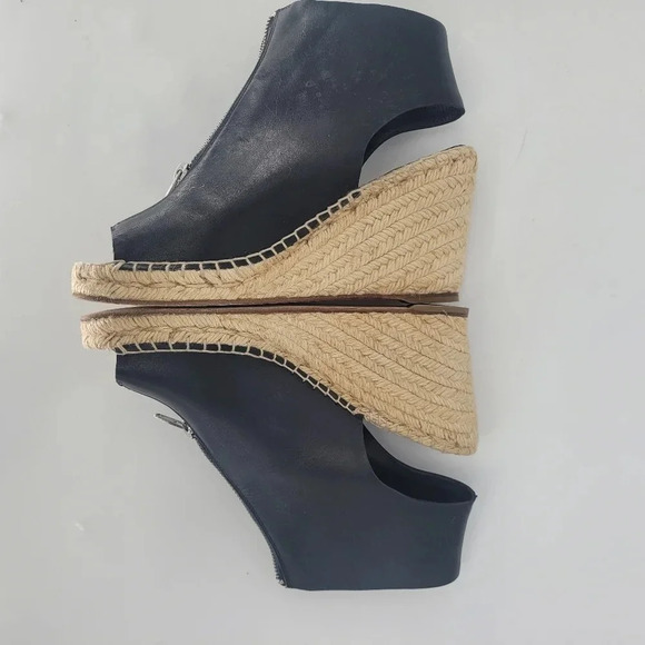 Celine Paris black leather zipper open tore ankle bootie wedge Espadrille 7 - Picture 13 of 14